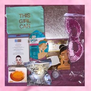 YES Makeup - 9 Piece SPA GIFT BOX YES Makeup - 9 Piece SPA GIFT BOX